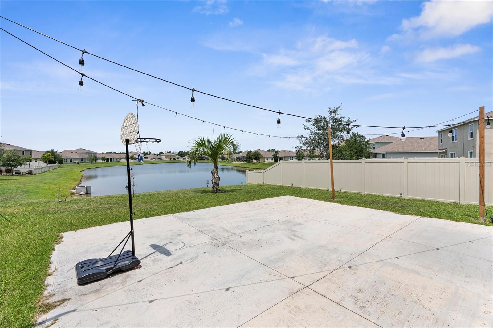 Listing photo id 11 for 30936 Summer Sun Loop