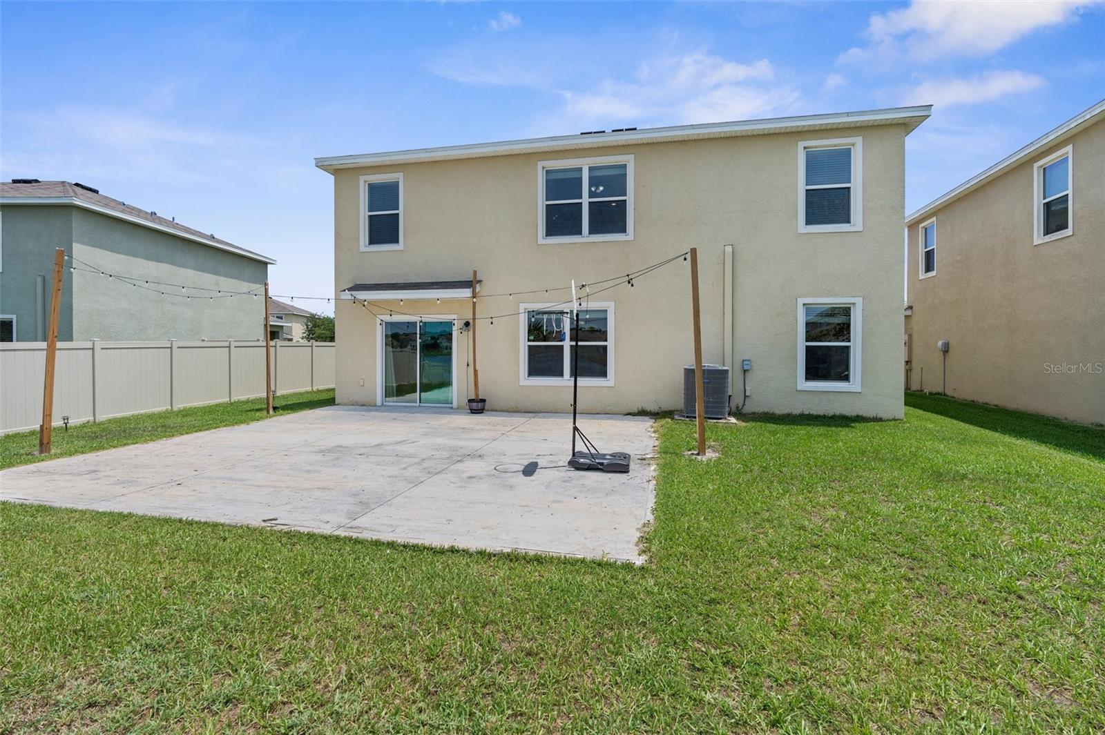 Listing photo id 13 for 30936 Summer Sun Loop