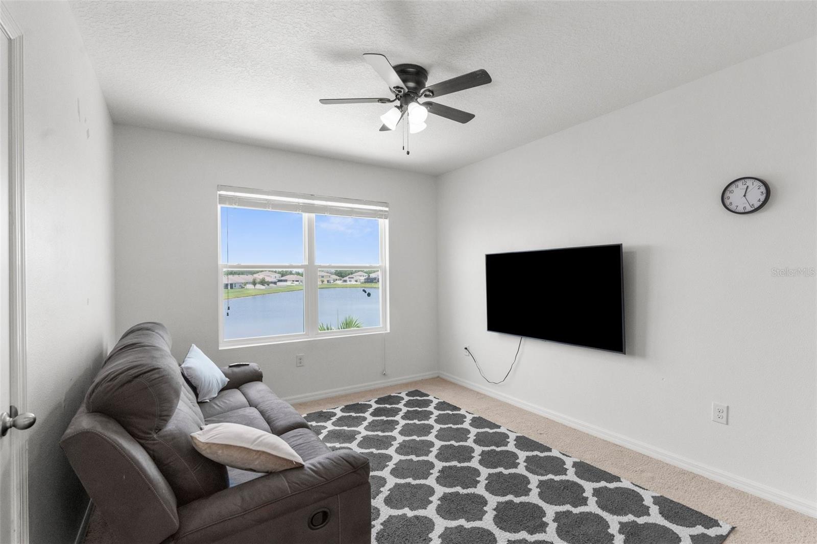 Listing photo id 16 for 30936 Summer Sun Loop