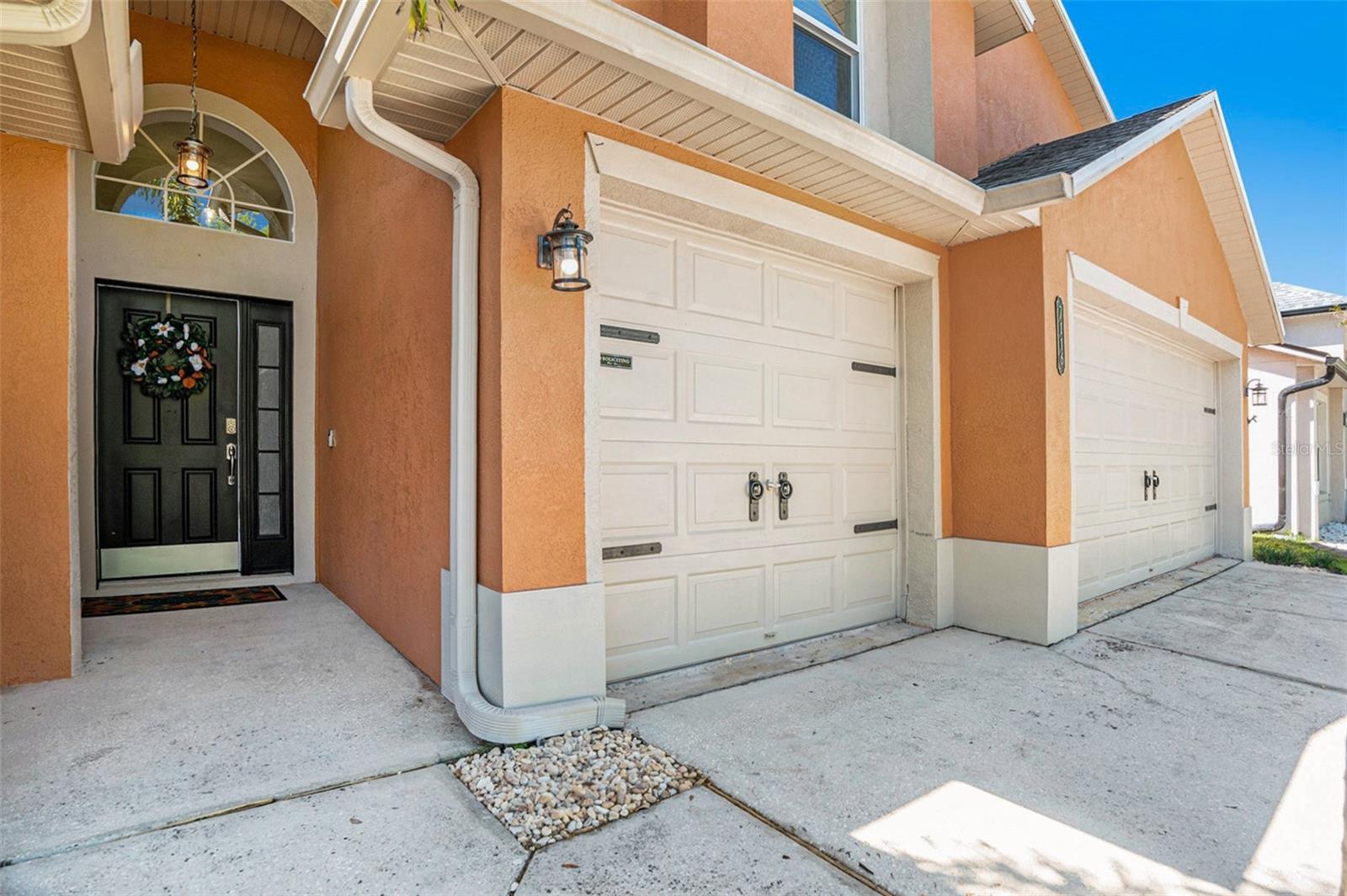 Image 3 of 26 For 7116 Colonial Lake Drive
