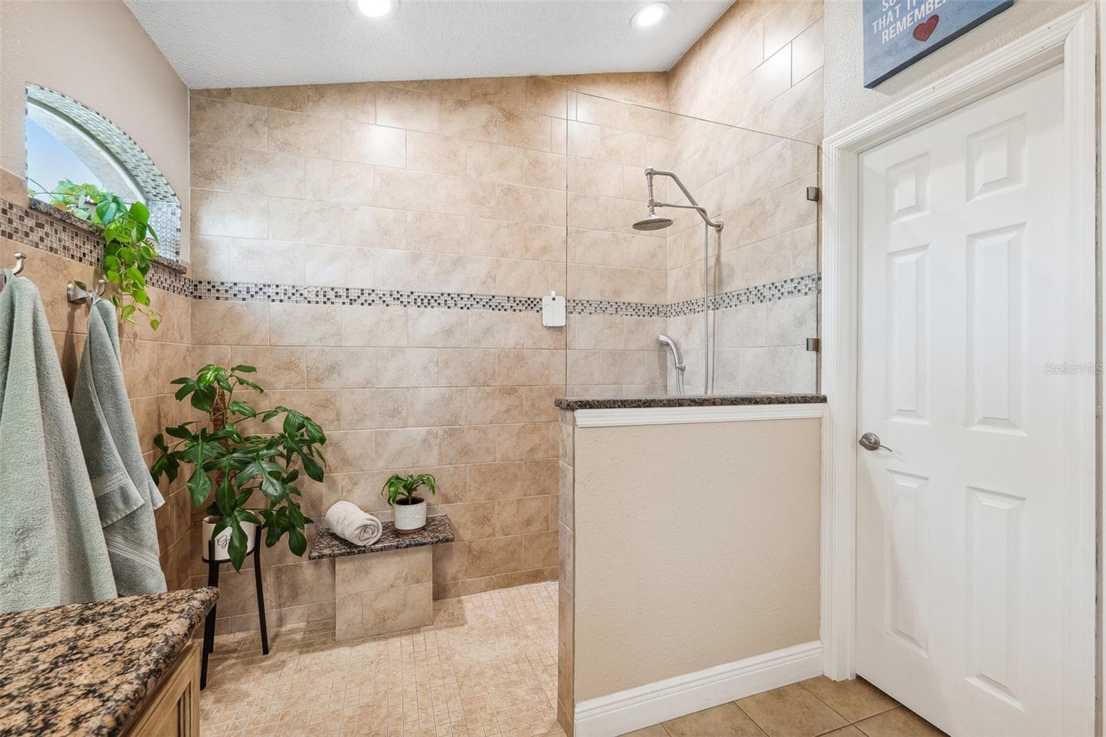 Listing photo id 16 for 2708 Dolphin Watch Court