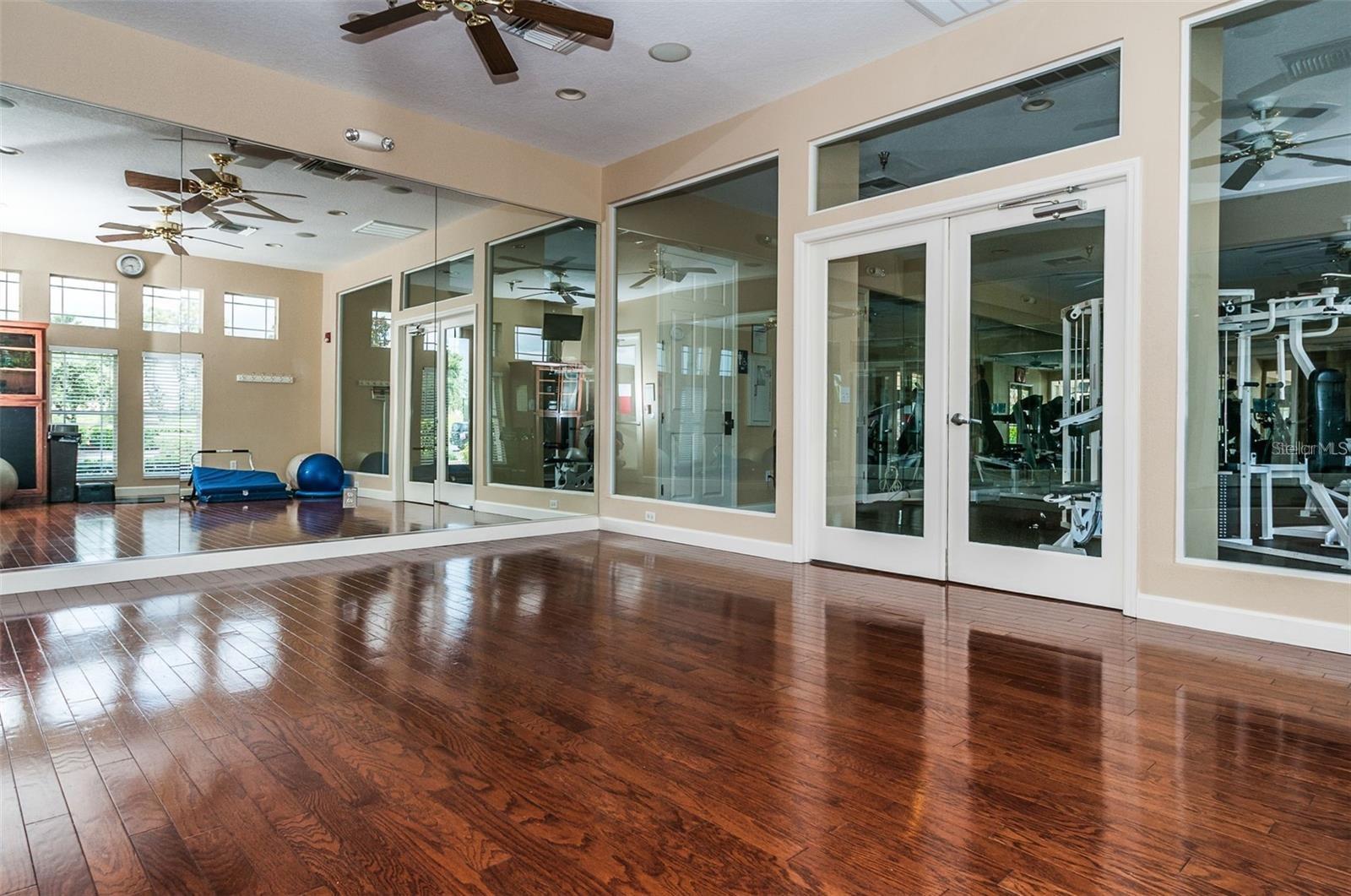 Listing photo id 43 for 2708 Dolphin Watch Court