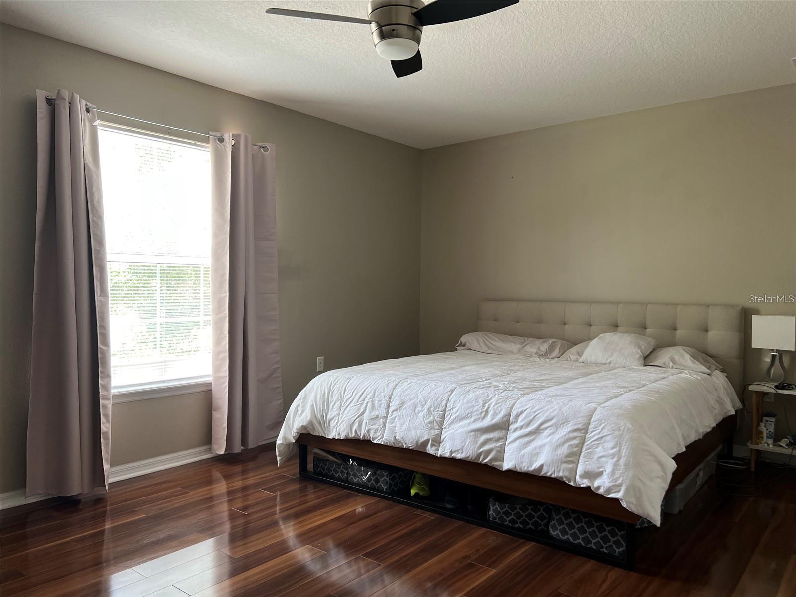 Image 18 of 24 For 2020 Greenwood Valley Drive