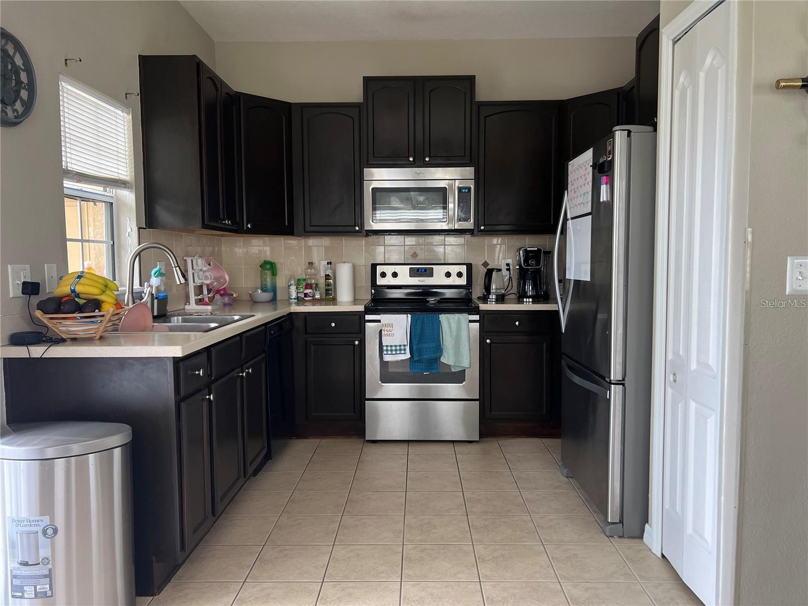 Image 4 of 24 For 2020 Greenwood Valley Drive