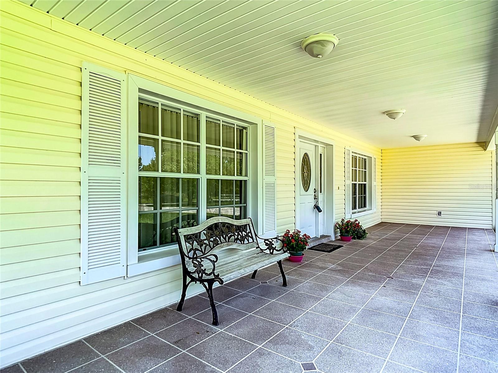 Image 3 of 42 For 1914 Henley Road