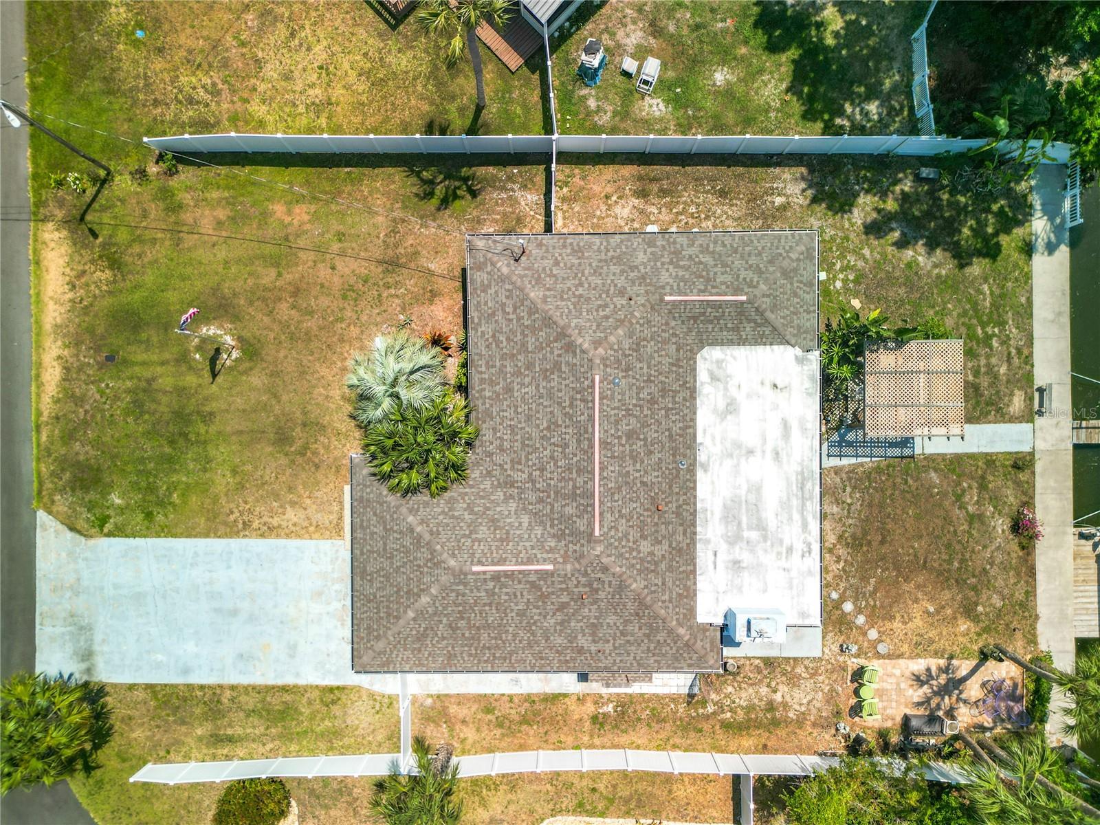Image 23 of 46 For 11290 Coral Court