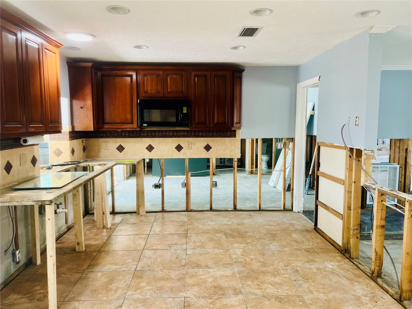 Image 35 of 46 For 11290 Coral Court