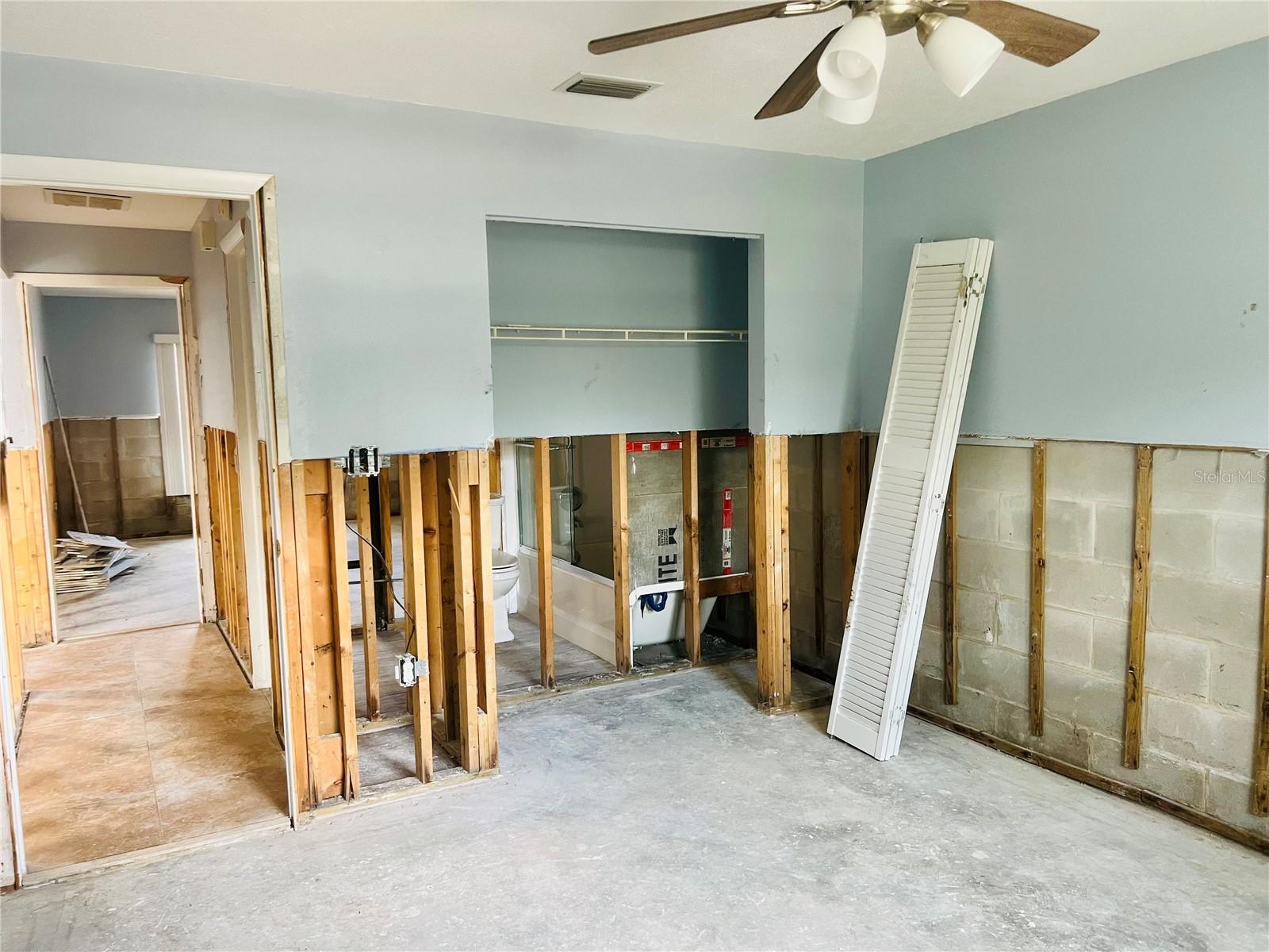 Image 41 of 46 For 11290 Coral Court