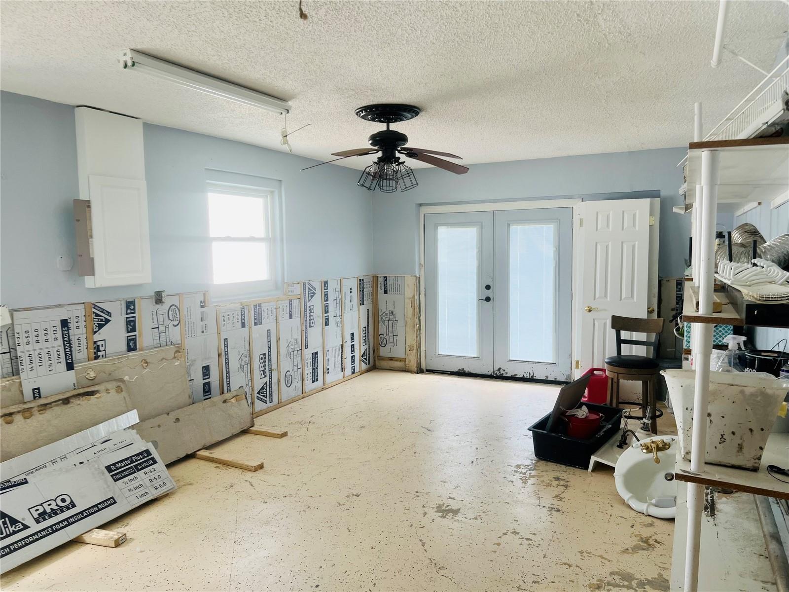 Image 45 of 46 For 11290 Coral Court
