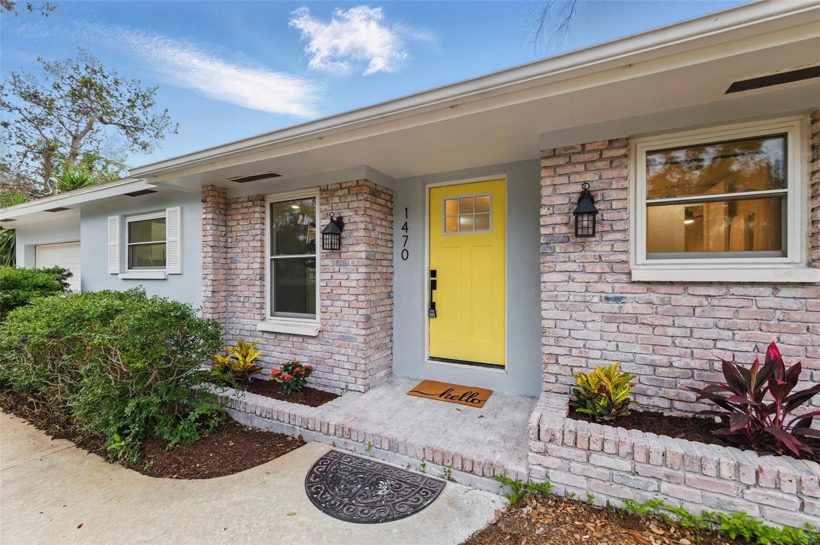 Image 6 of 38 For 1470 Serpentine Drive S