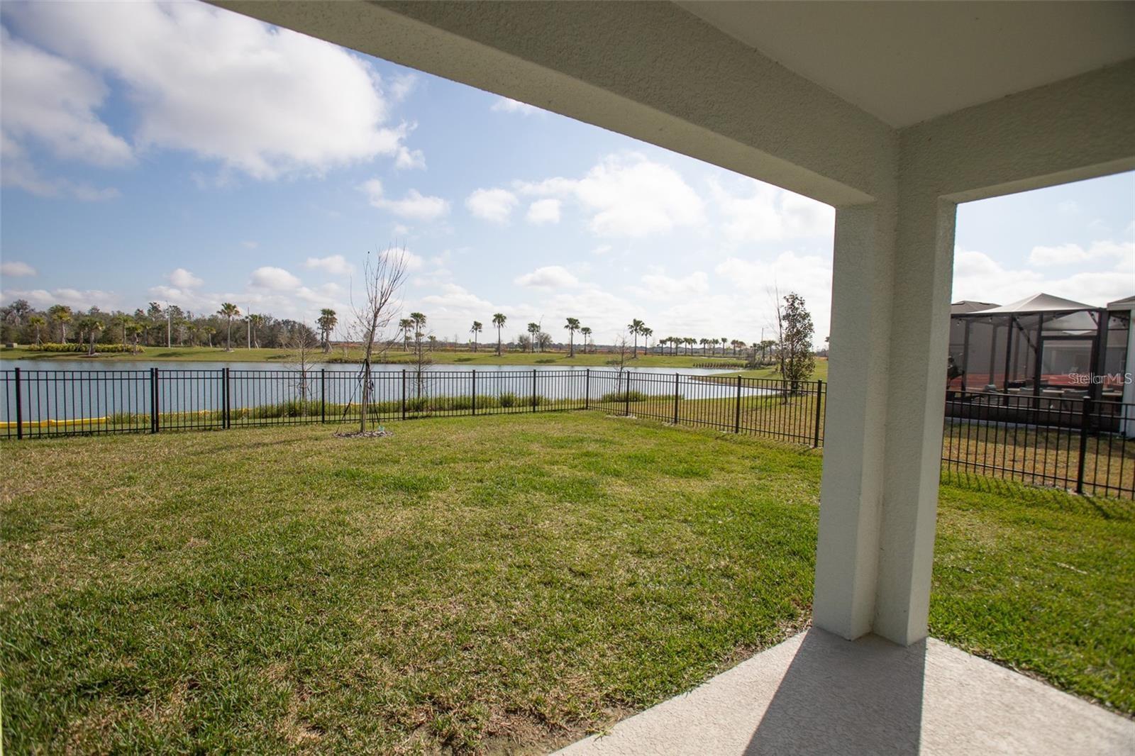Image 25 of 36 For 5062 Foxglove Circle