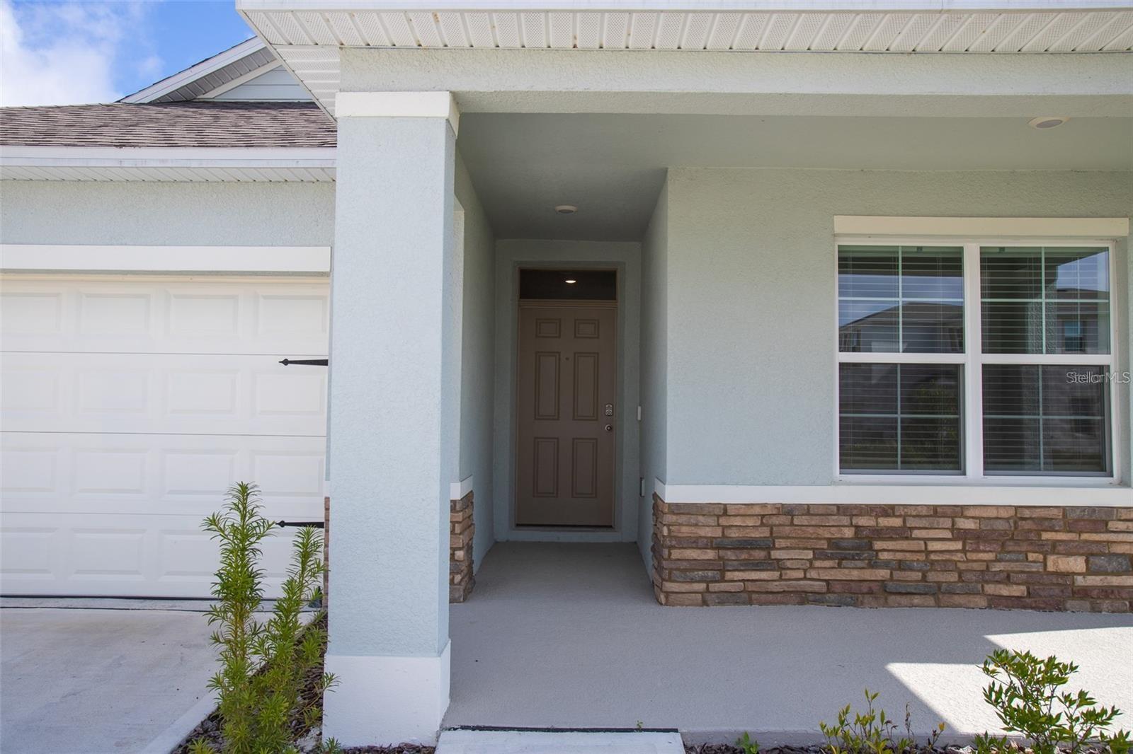 Image 4 of 36 For 5062 Foxglove Circle