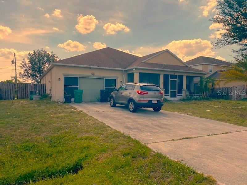 Image 3 of 27 For 1720 Cameo Boulevard