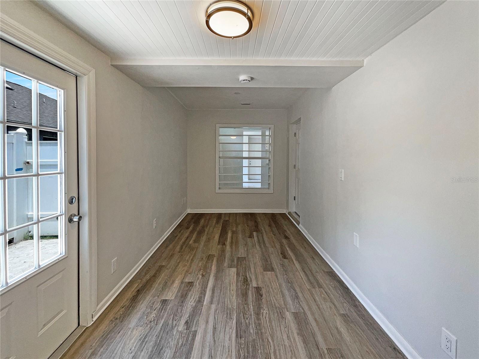 Image 17 of 27 For 8812 Bayaud Drive
