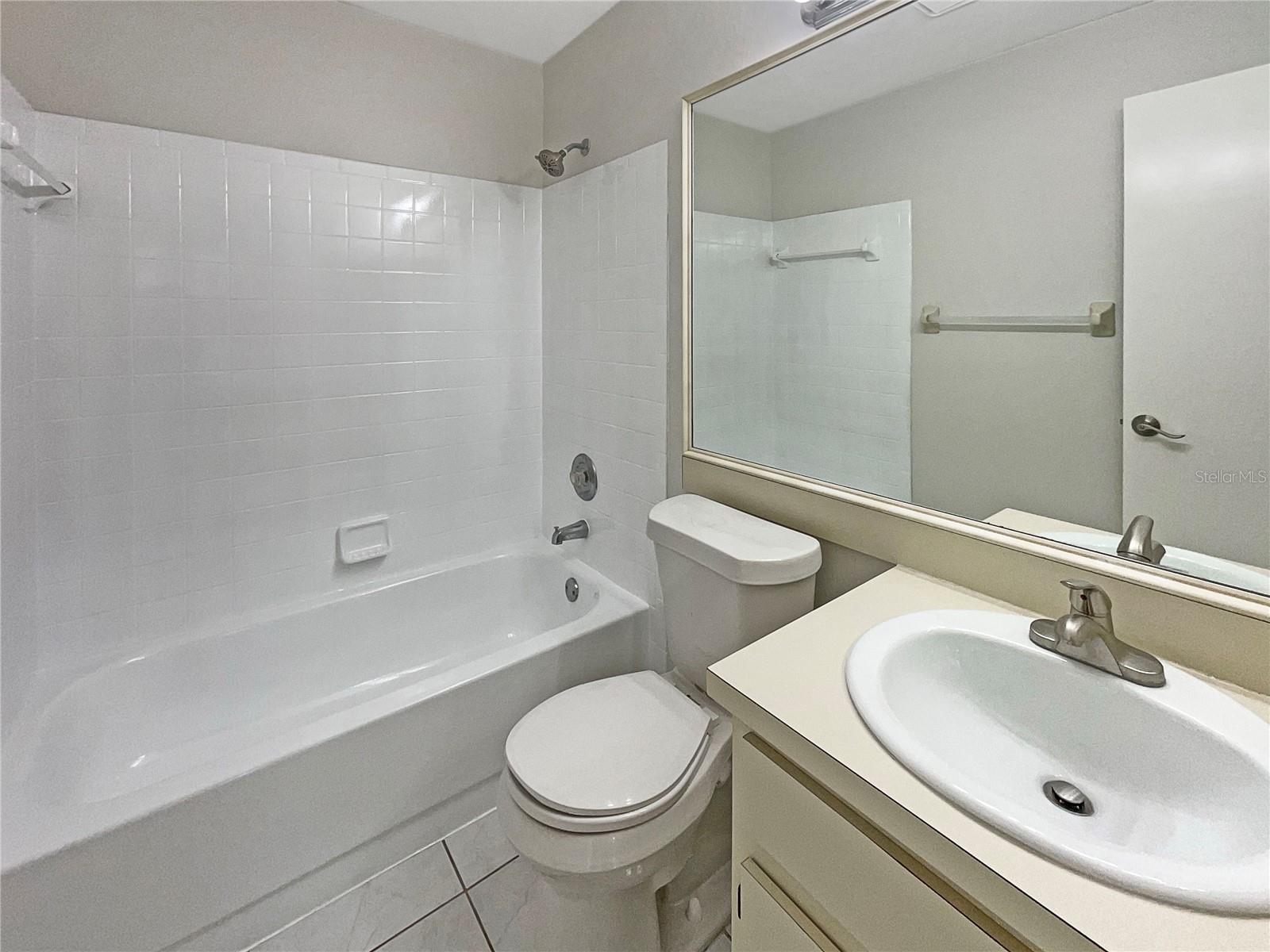 Image 20 of 27 For 8812 Bayaud Drive