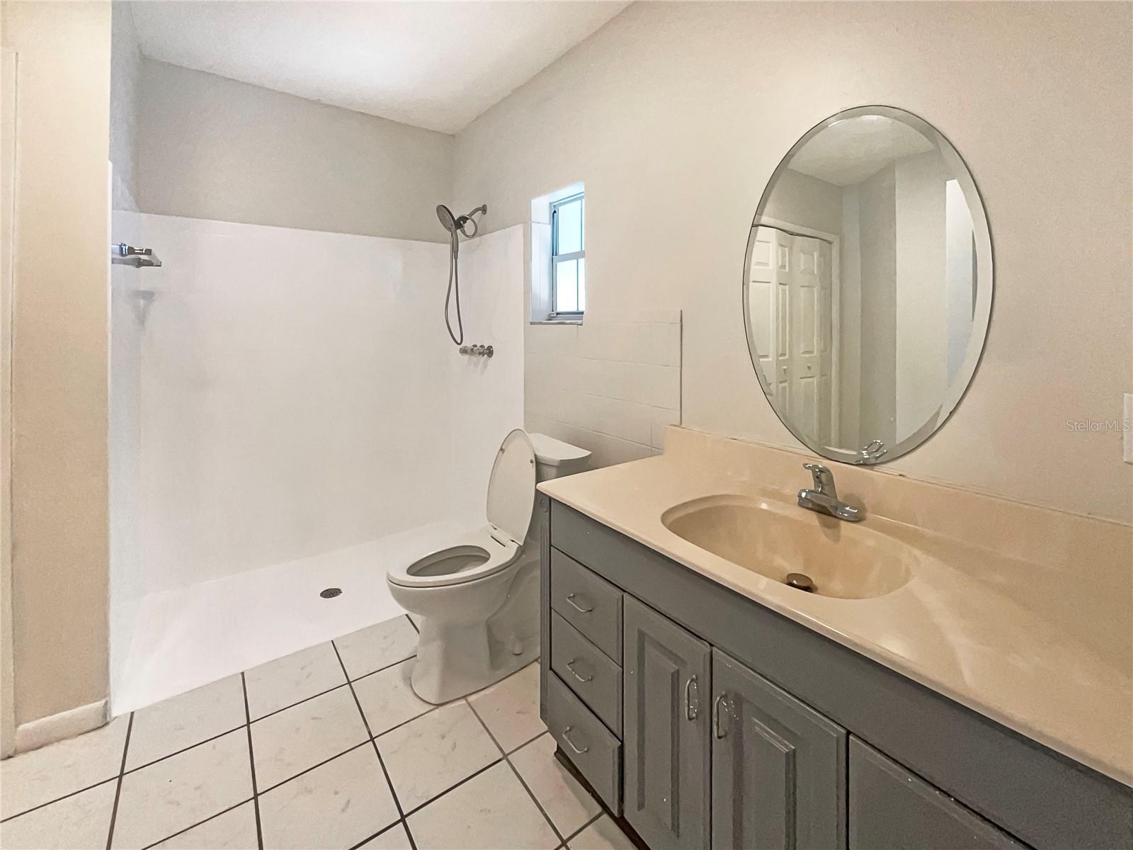 Image 22 of 27 For 8812 Bayaud Drive