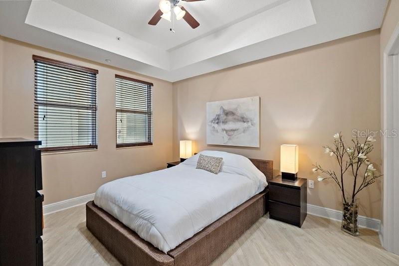 Image 22 of 34 For 17715 Gulf Boulevard 204