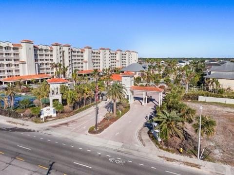 Image 33 of 34 For 17715 Gulf Boulevard 204