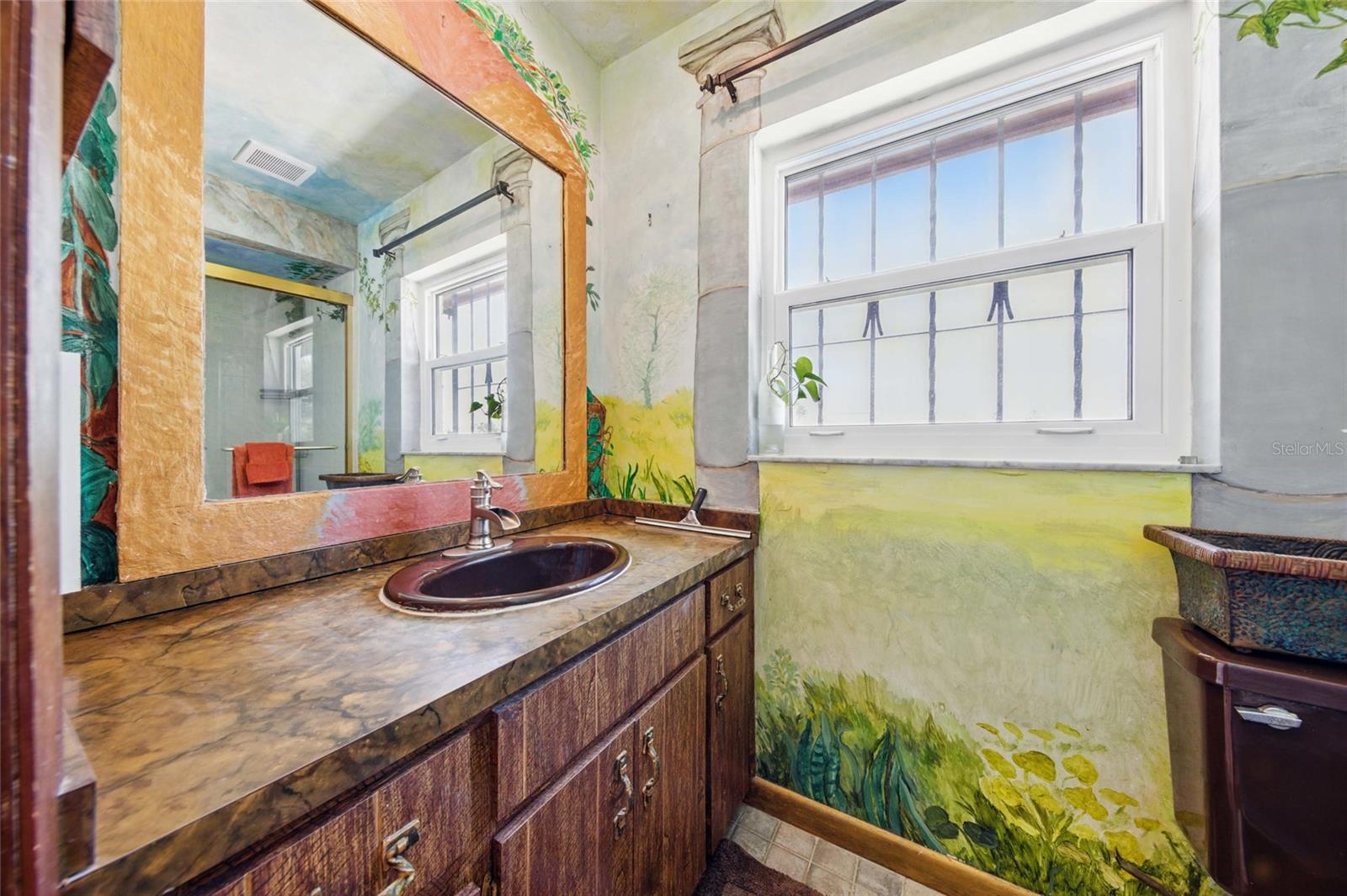Image 36 of 53 For 11285 8th Street E