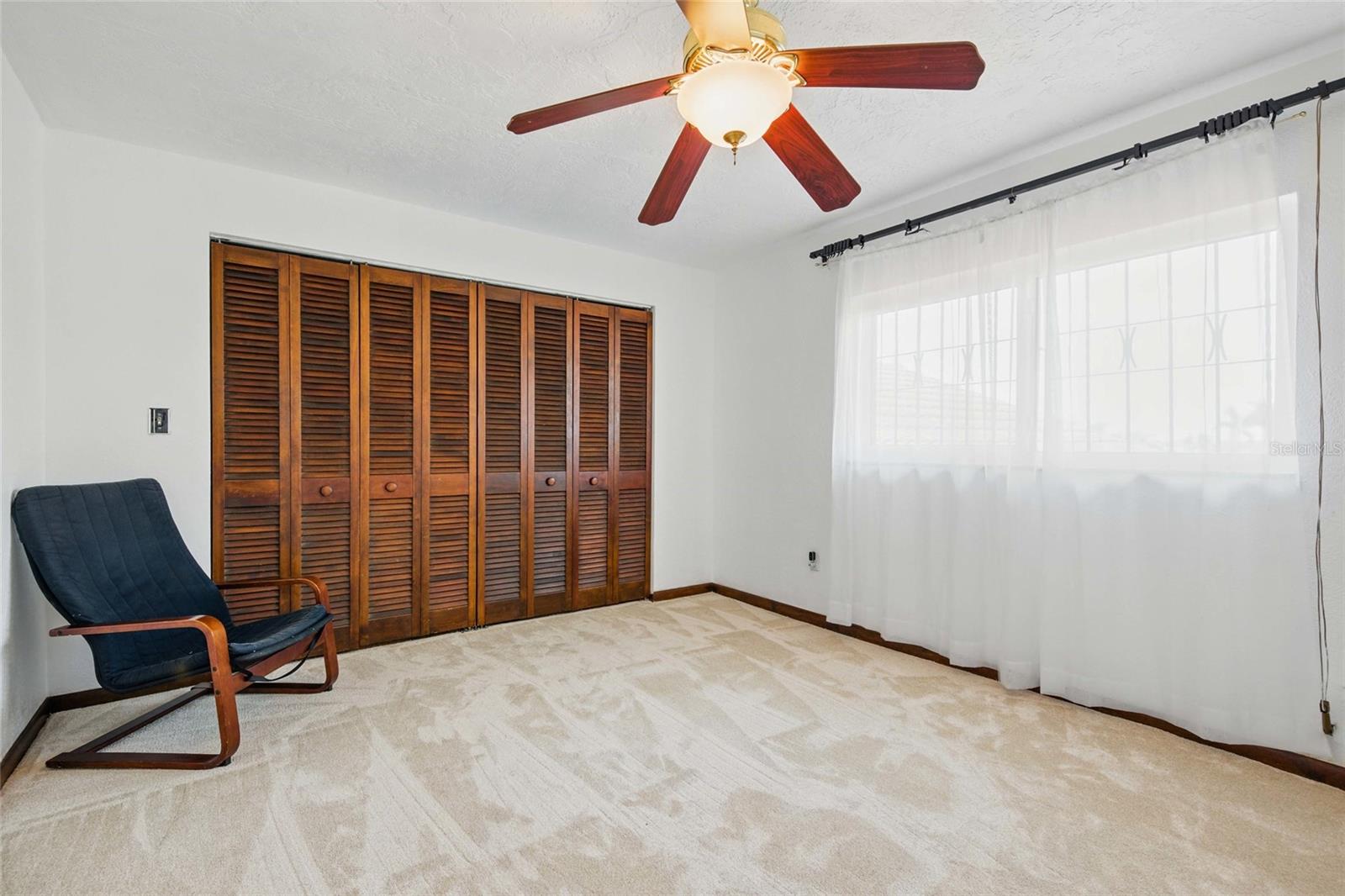 Image 37 of 53 For 11285 8th Street E