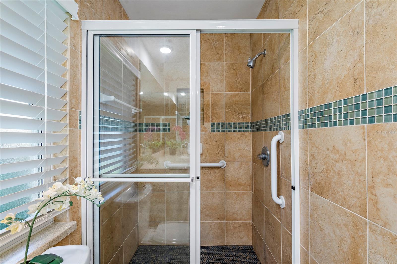 Image 31 of 42 For 5101 Huntington Circle Ne