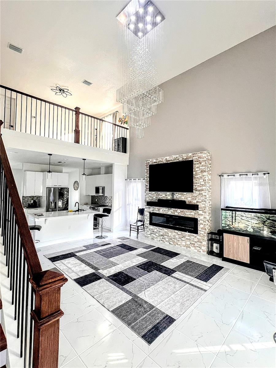 Image 3 of 10 For 7035 Brickell Court