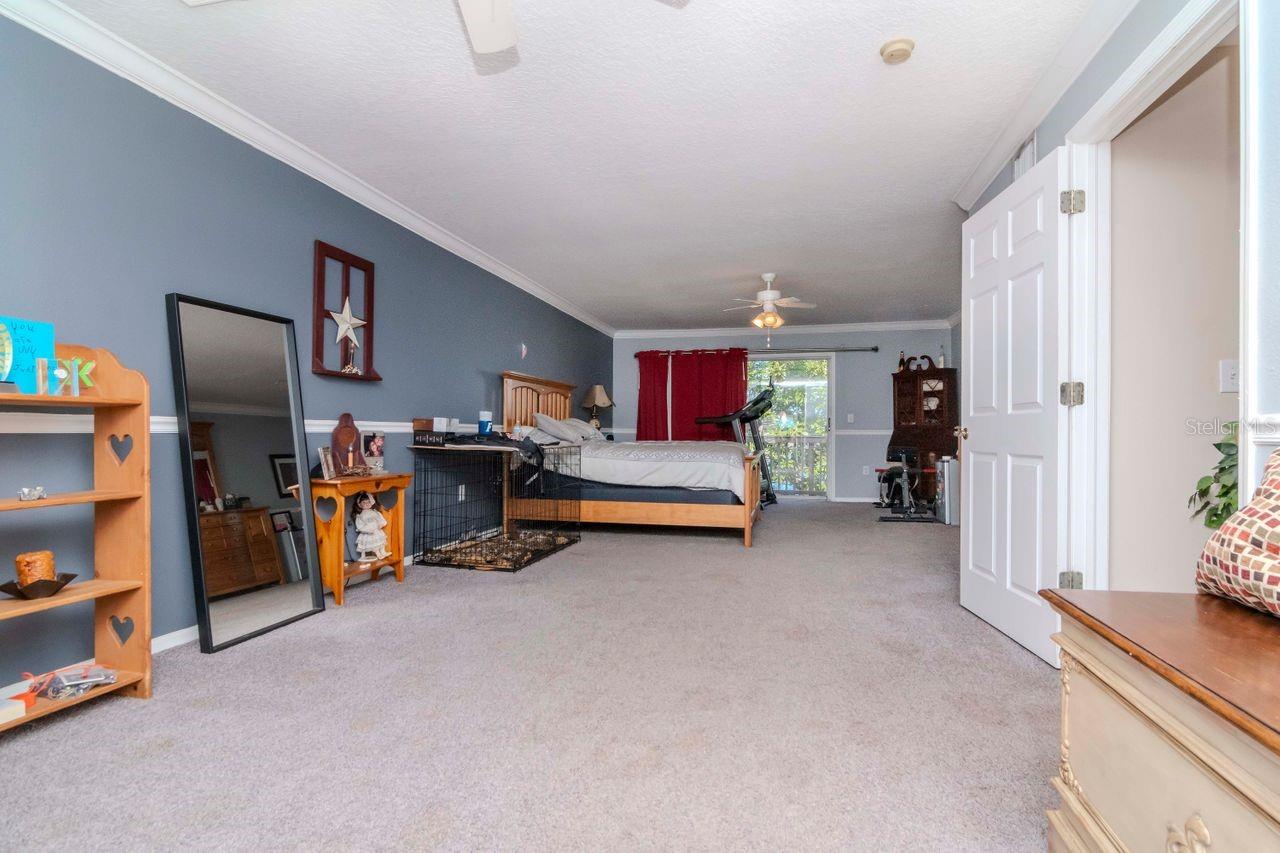 Image 20 of 52 For 2648 Sabal Springs Drive 2