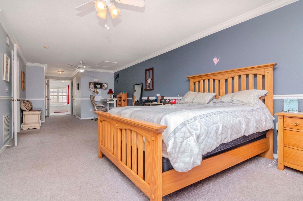 Image 22 of 52 For 2648 Sabal Springs Drive 2