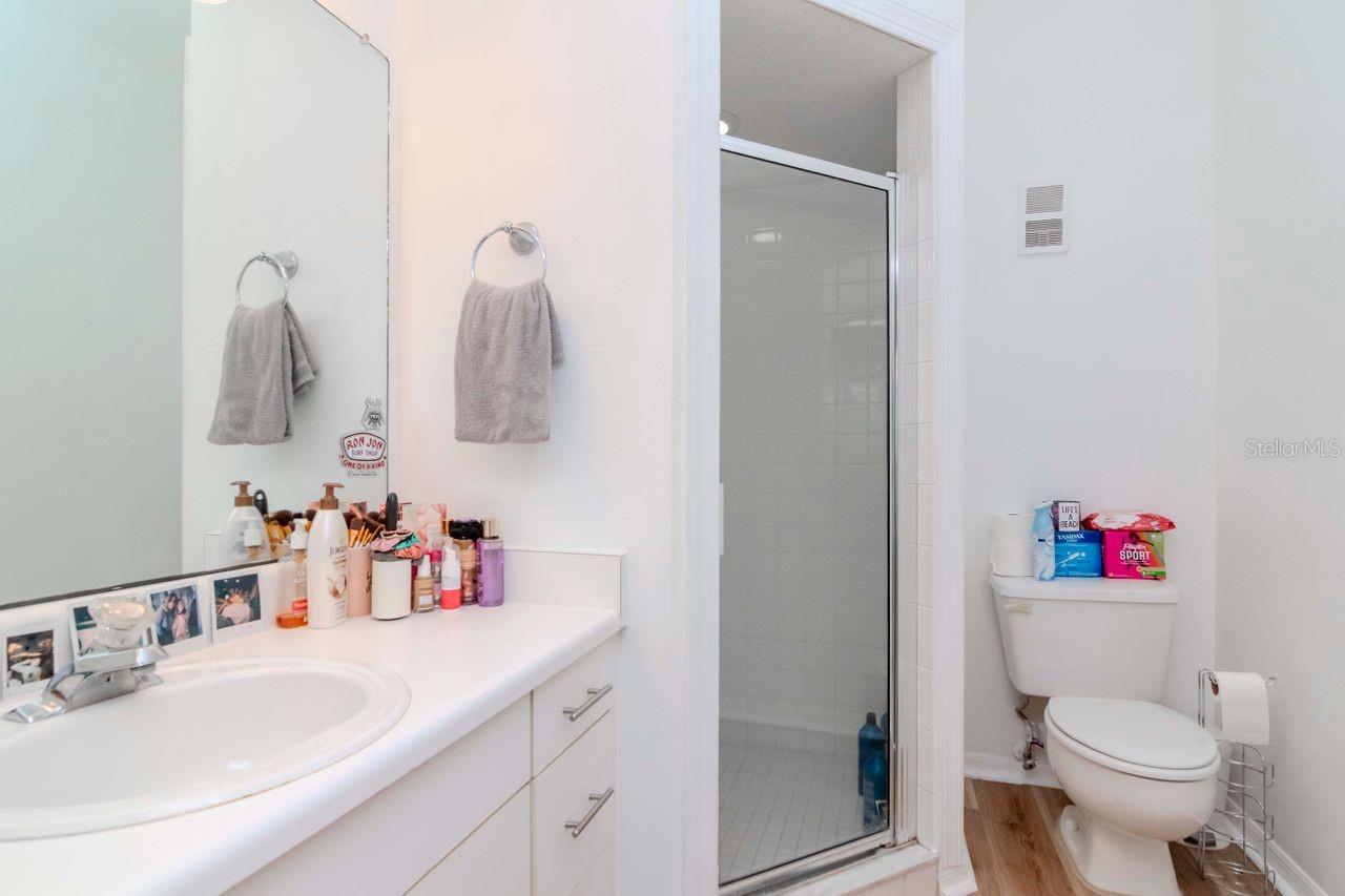 Image 32 of 52 For 2648 Sabal Springs Drive 2