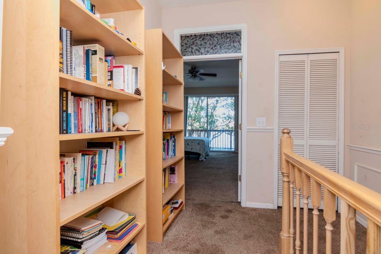 Image 33 of 52 For 2648 Sabal Springs Drive 2