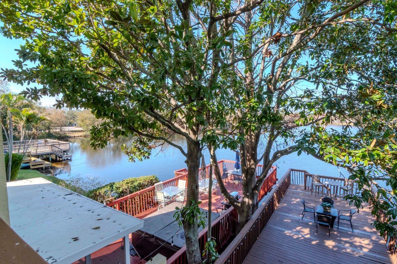 Image 36 of 52 For 2648 Sabal Springs Drive 2