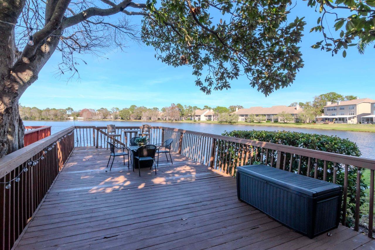 Image 6 of 52 For 2648 Sabal Springs Drive 2