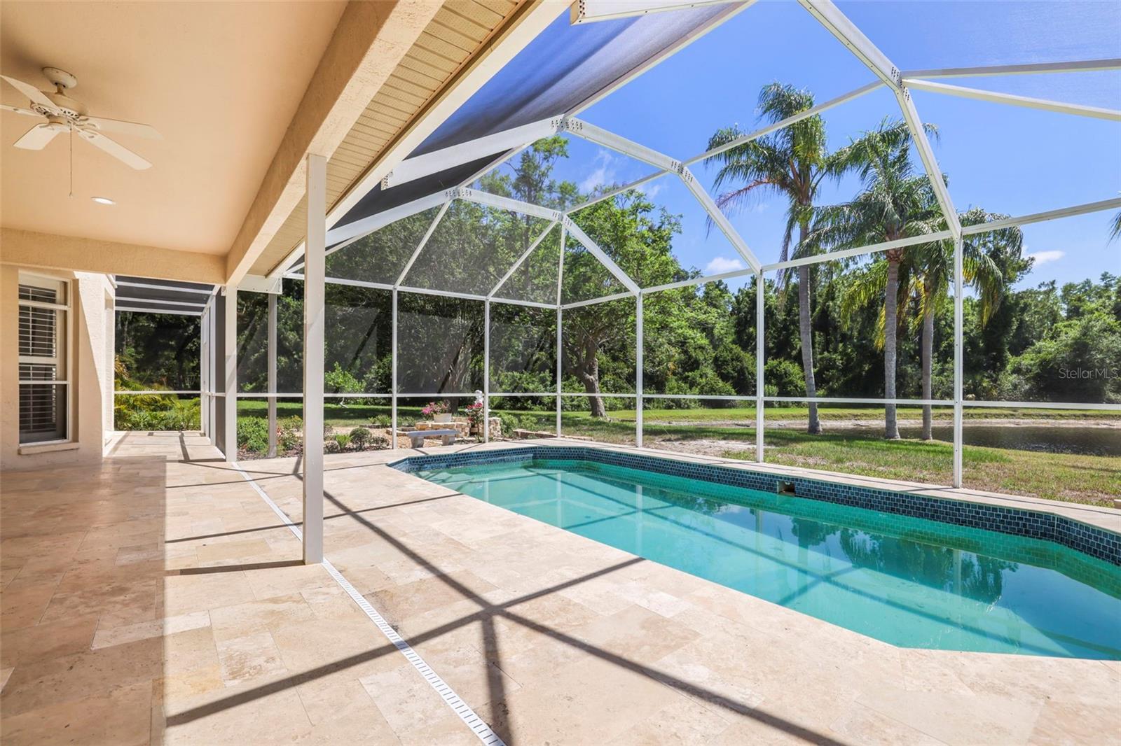Image 7 of 100 For 5160 Loquat Court