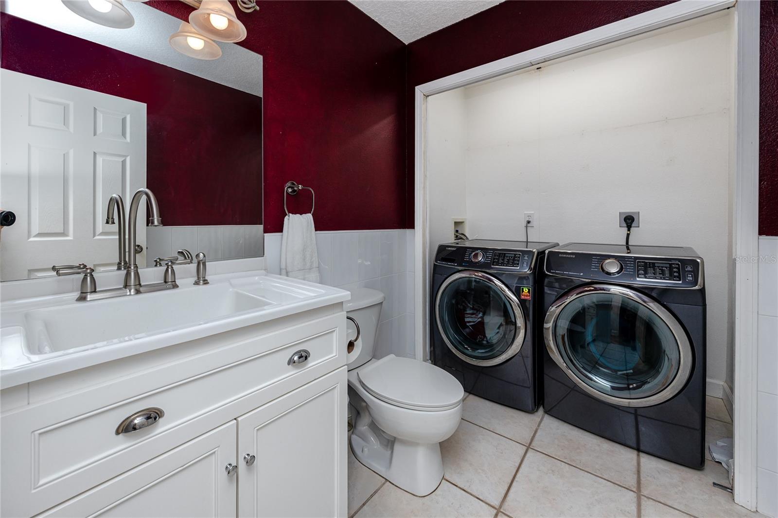 Image 30 of 62 For 405 8th Avenue N