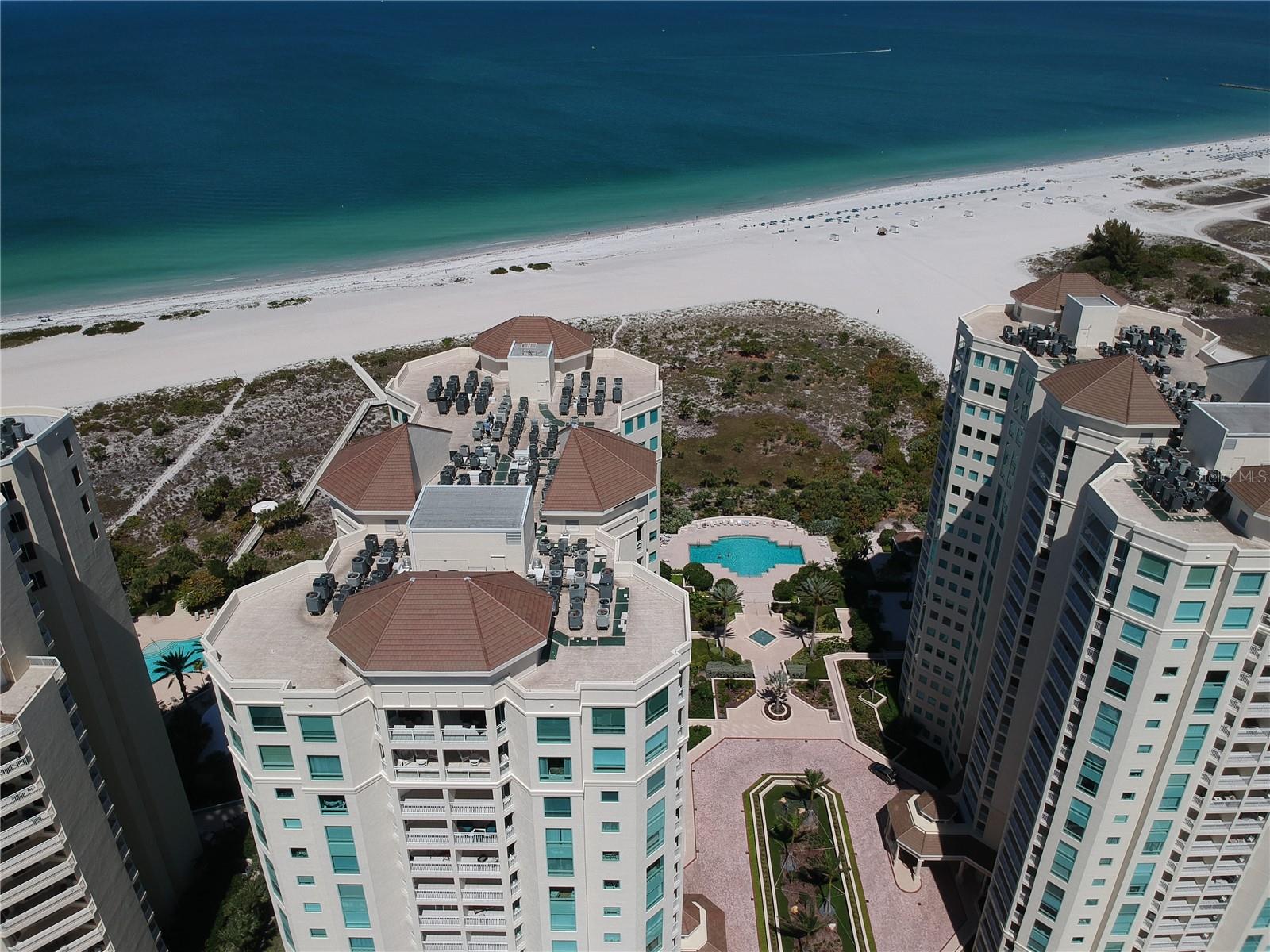 Image 11 of 80 For 1180 Gulf Blvd  306