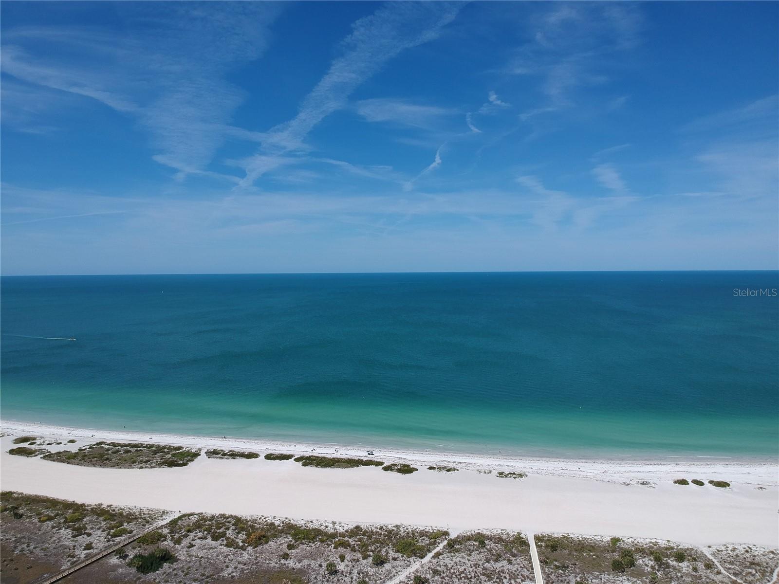 Image 14 of 80 For 1180 Gulf Blvd  306