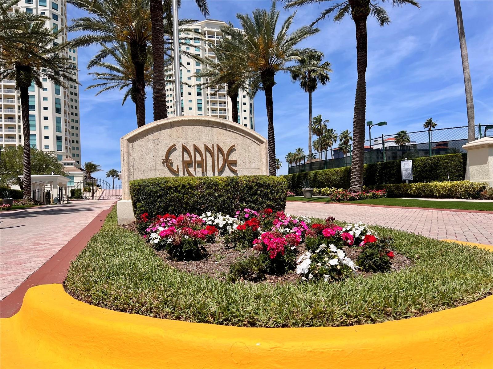 Image 16 of 80 For 1180 Gulf Blvd  306