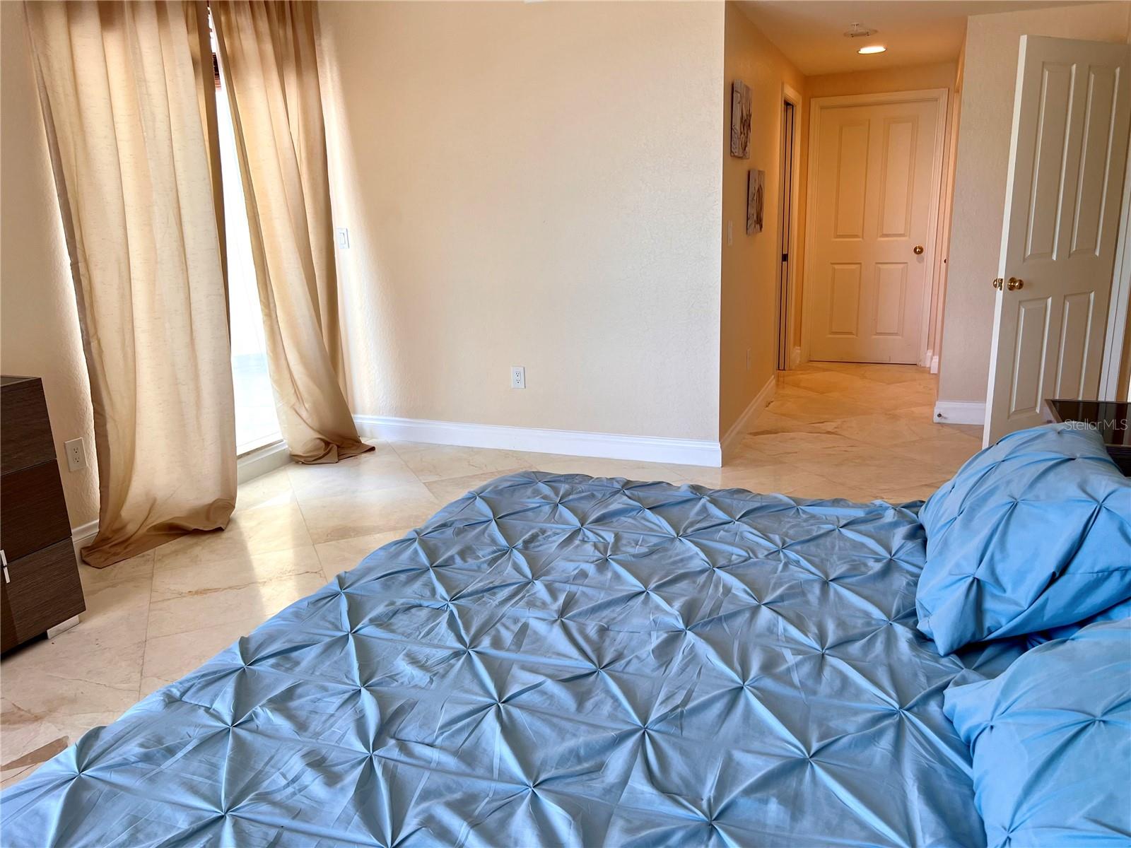 Image 66 of 80 For 1180 Gulf Blvd  306