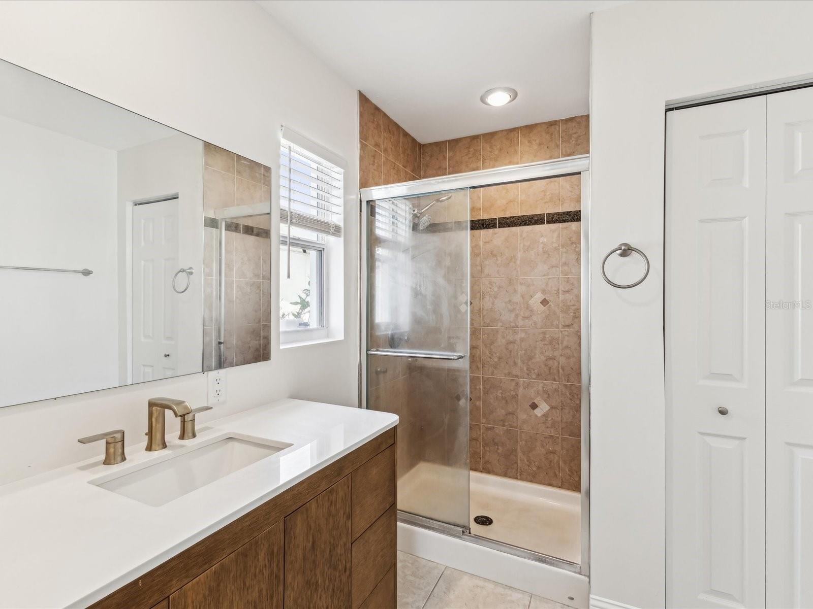 Image 18 of 36 For 2016 Cove Drive