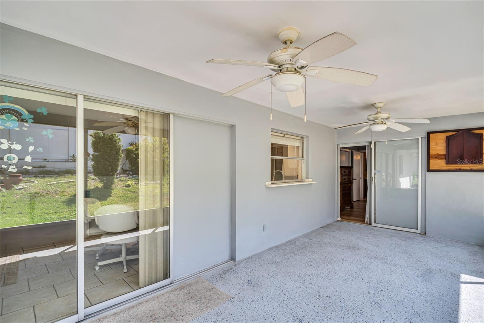 Image 32 of 49 For 1598 Brookside Boulevard