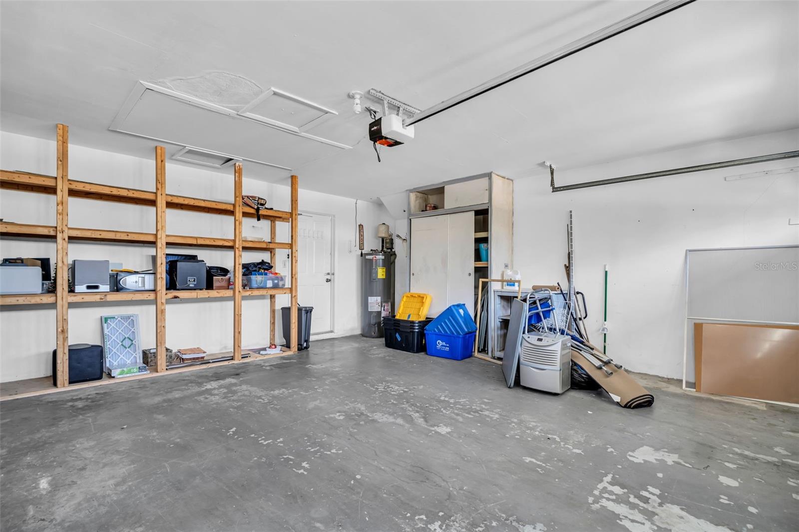 Image 33 of 49 For 1598 Brookside Boulevard