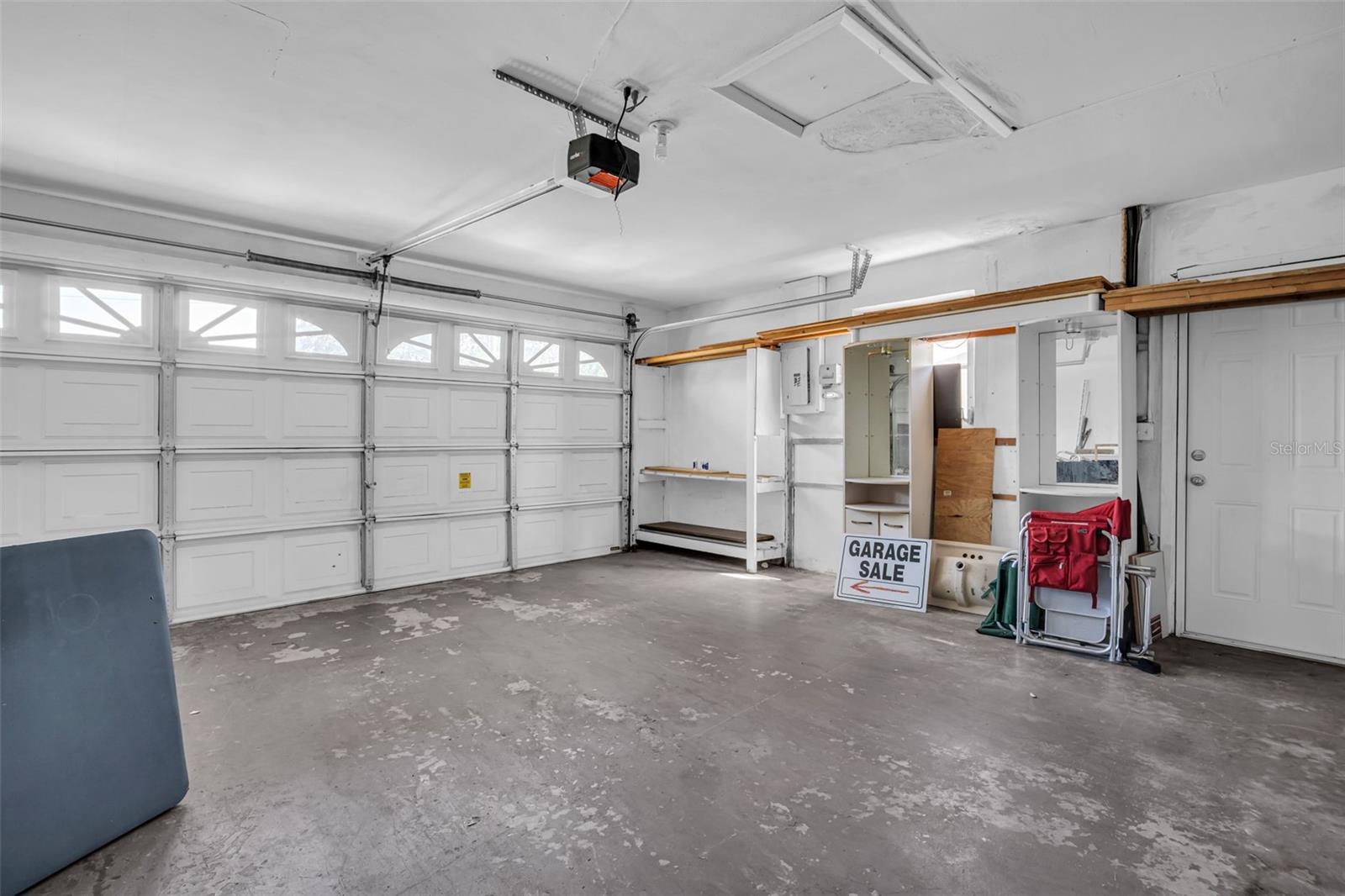 Image 34 of 49 For 1598 Brookside Boulevard