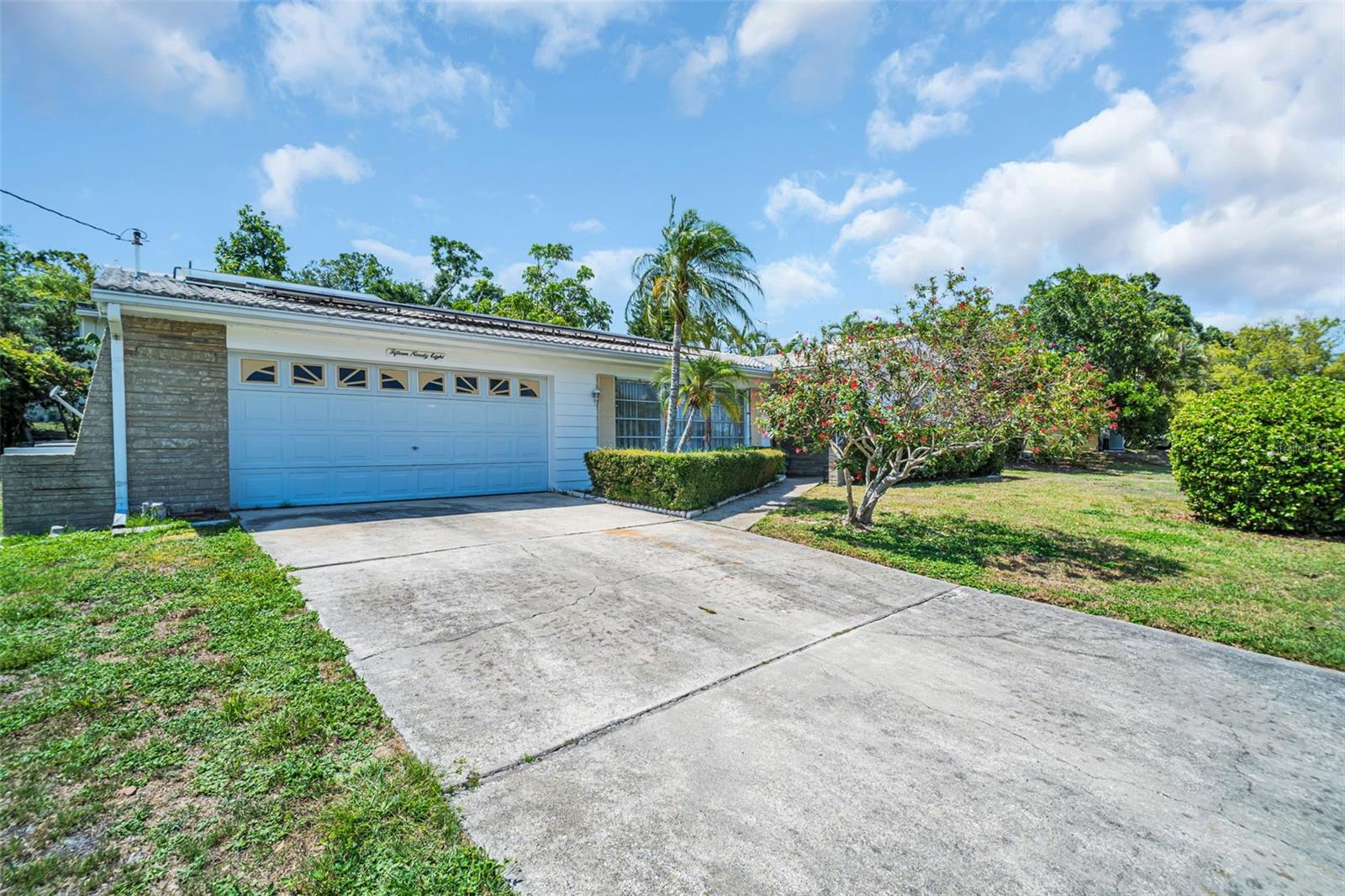 Image 44 of 49 For 1598 Brookside Boulevard