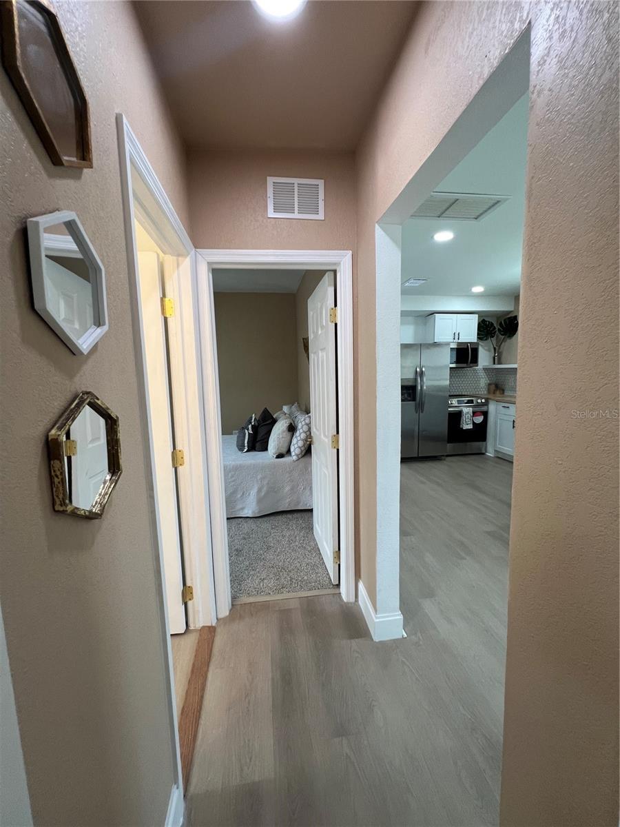 Image 14 of 25 For 3859 9th Avenue S