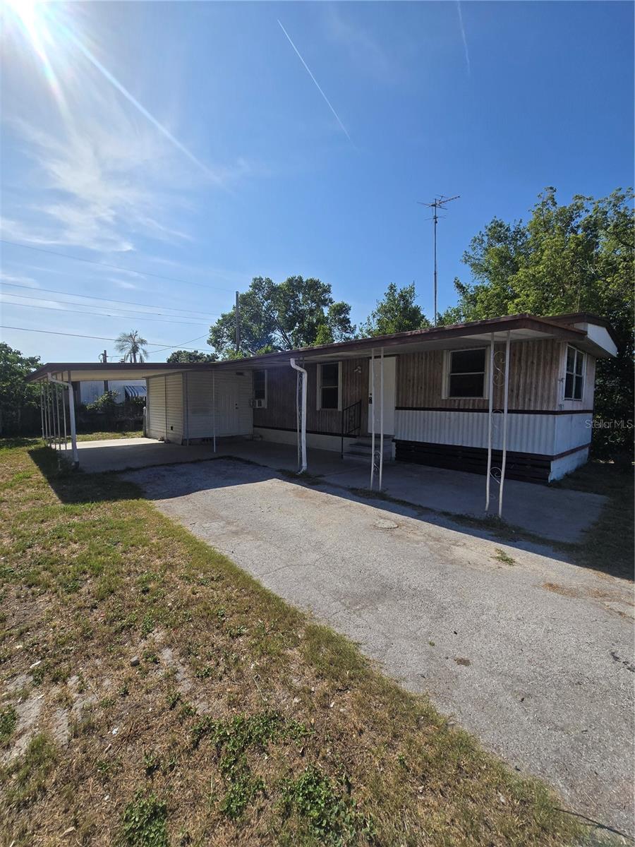 Image 2 of 12 For 1901 Viceroy Lane