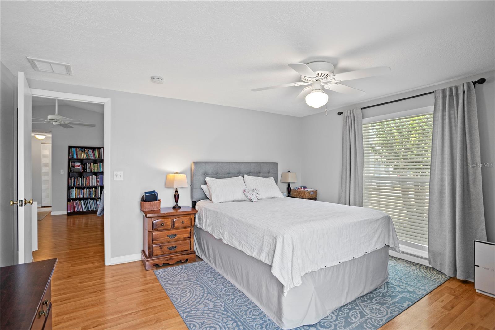 Image 14 of 33 For 9128 Suffield Court