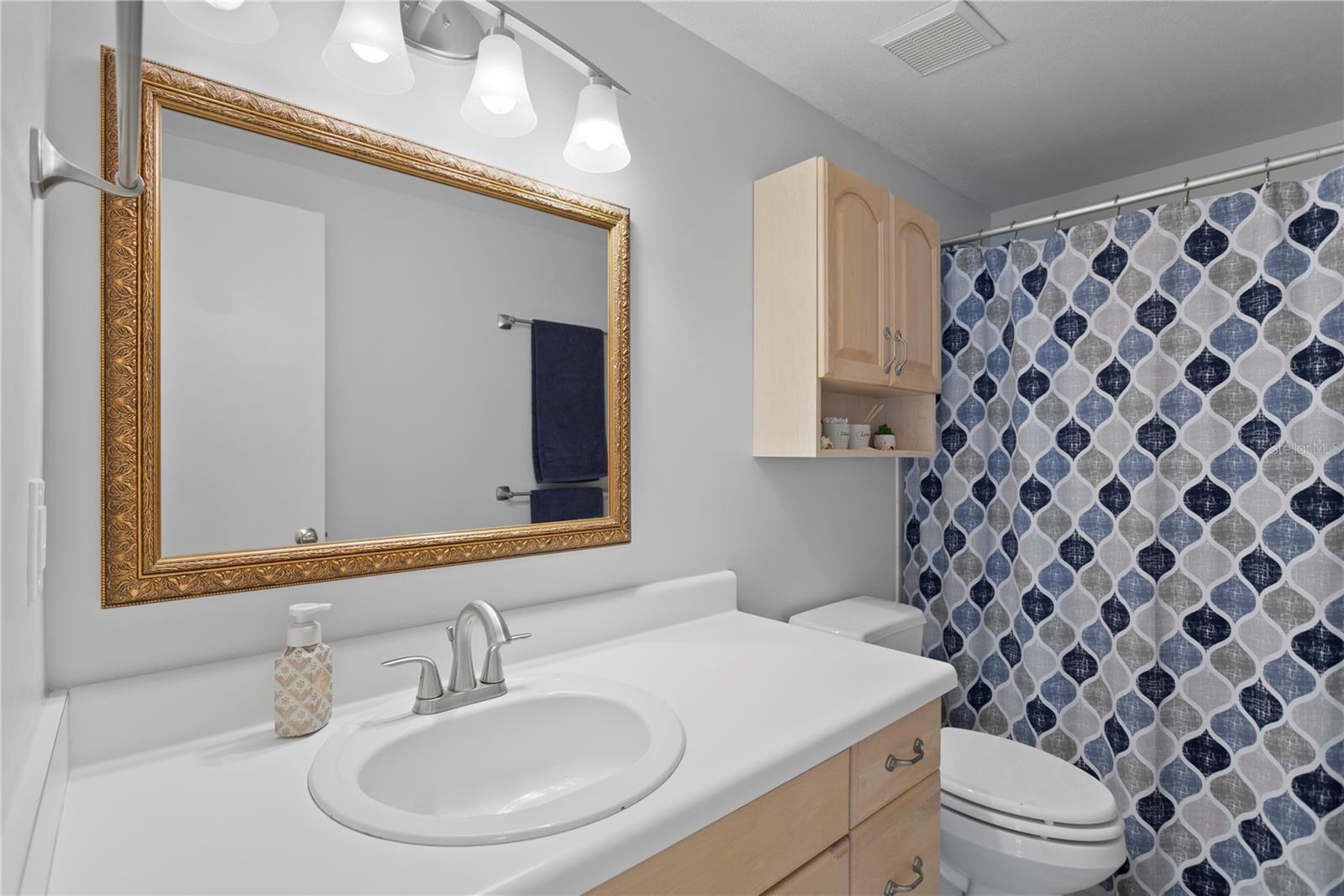 Image 21 of 33 For 9128 Suffield Court