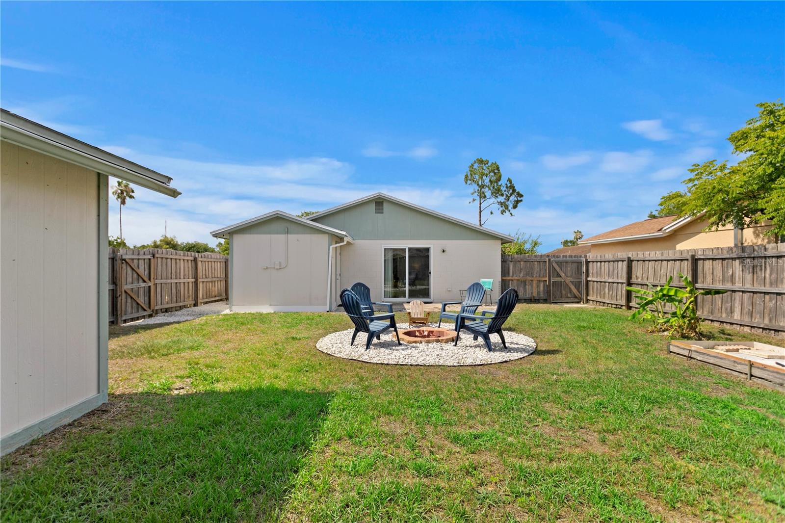 Image 25 of 33 For 9128 Suffield Court