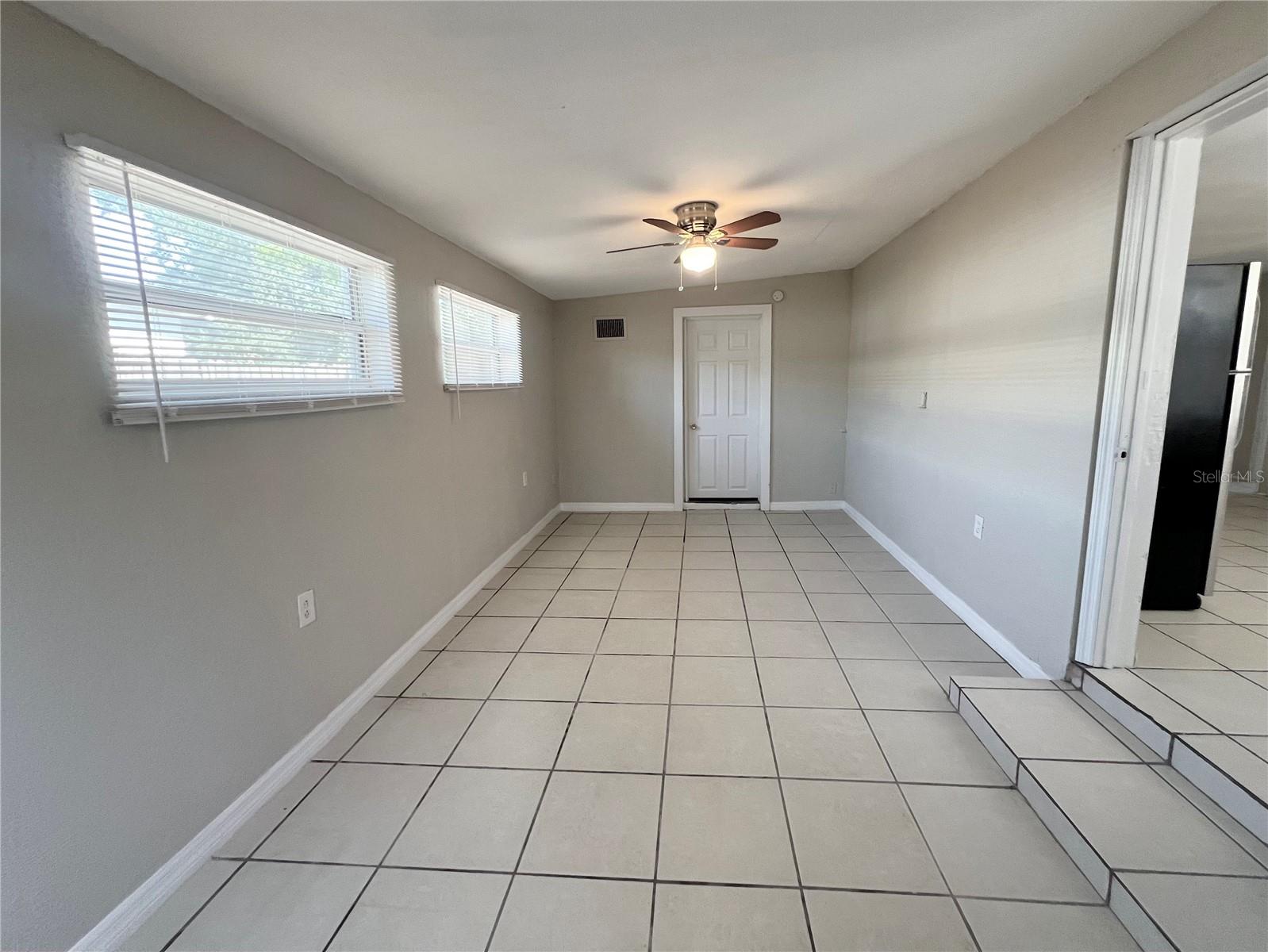 Image 11 of 22 For 10367 109th Avenue