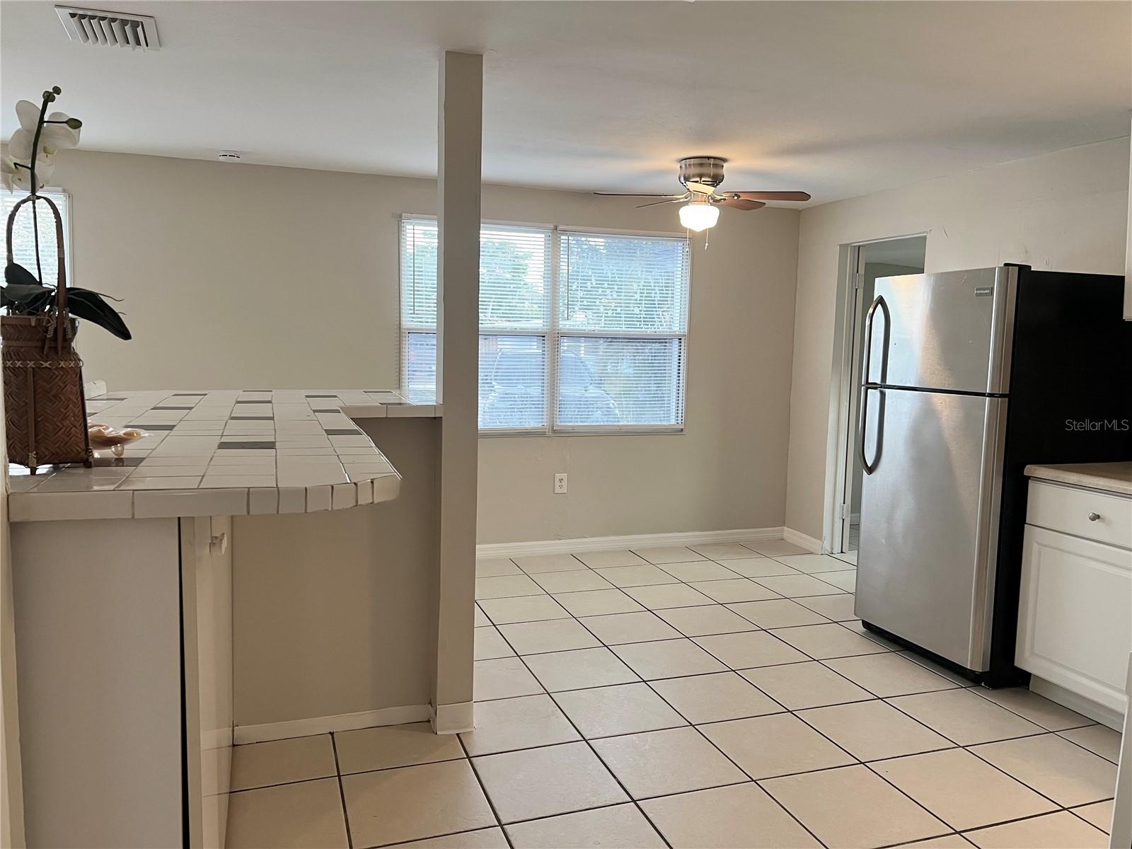 Image 8 of 22 For 10367 109th Avenue